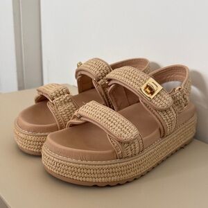 Steve Madden Beige Woven Platform Sandals